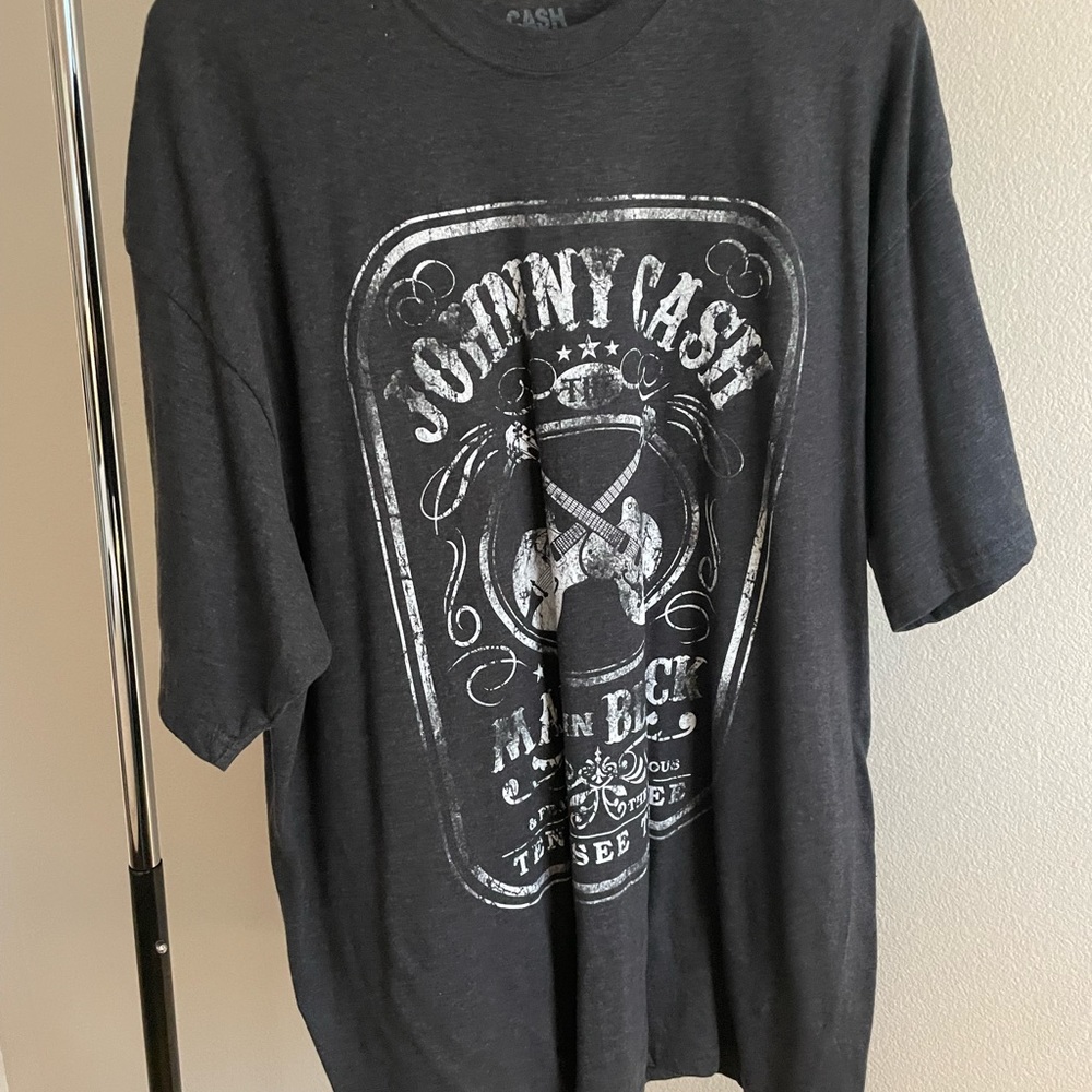 Johnny Cash graphic tee